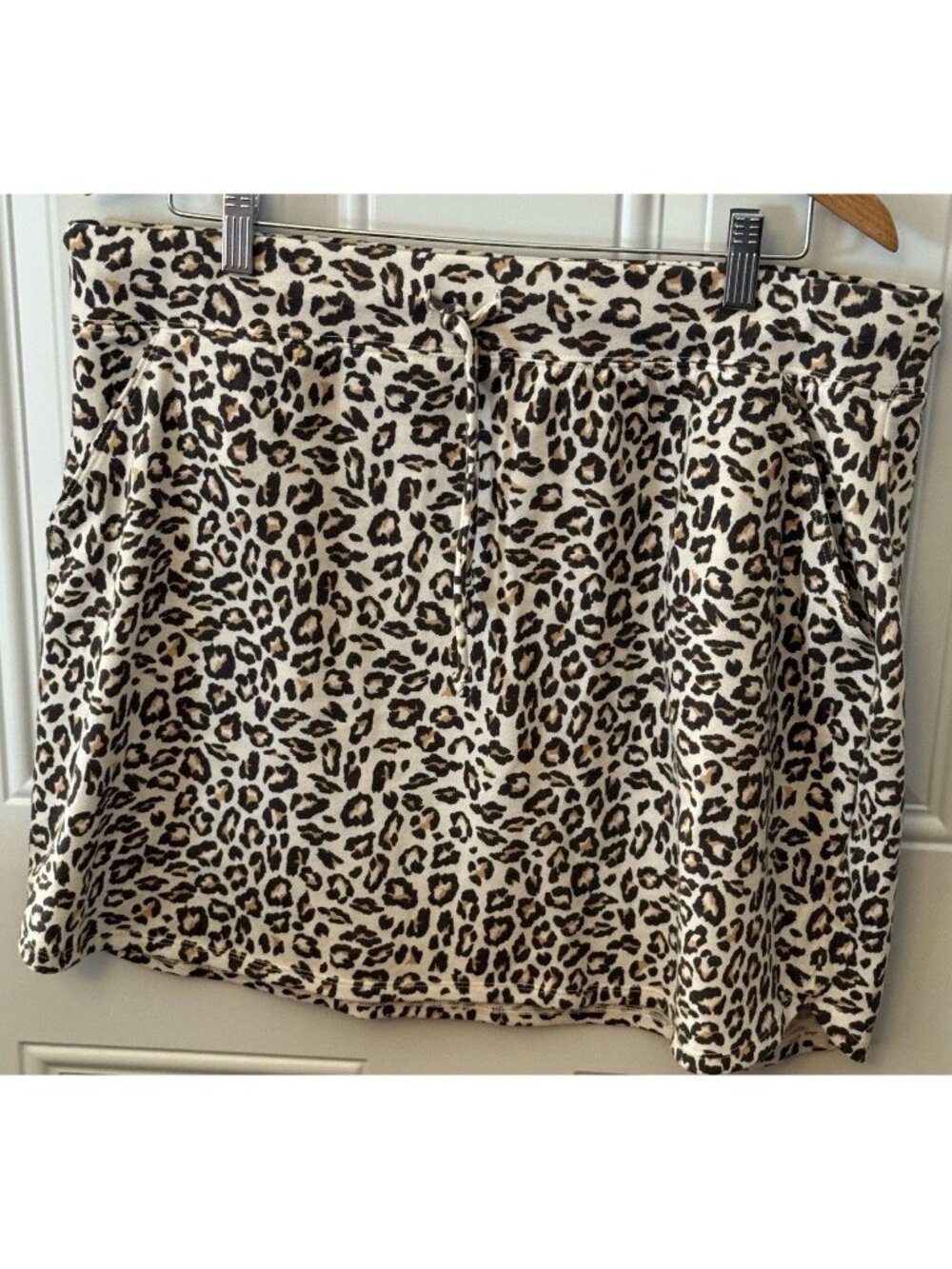 Nine West Women's Cheetah Knit Dolphin Hem Skirt Sz XL